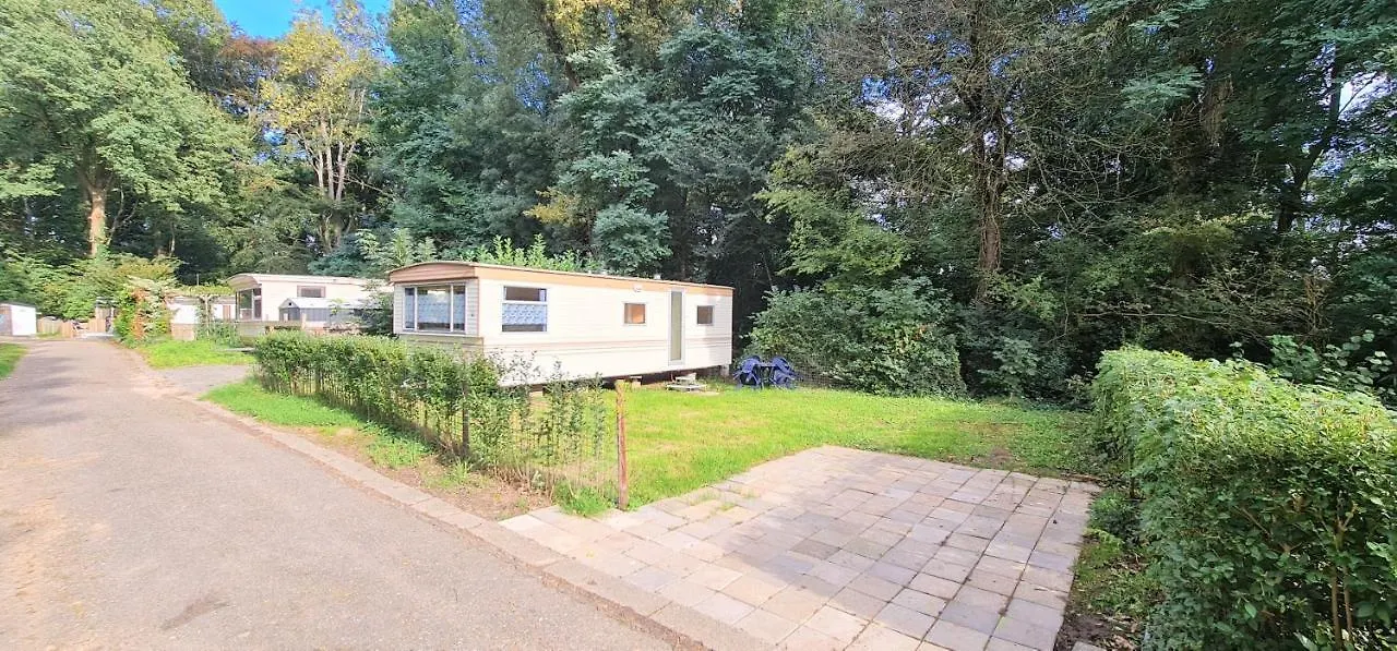 Stacaravan In De Natuur Bij Maastricht Villa Ulestraten 0*,