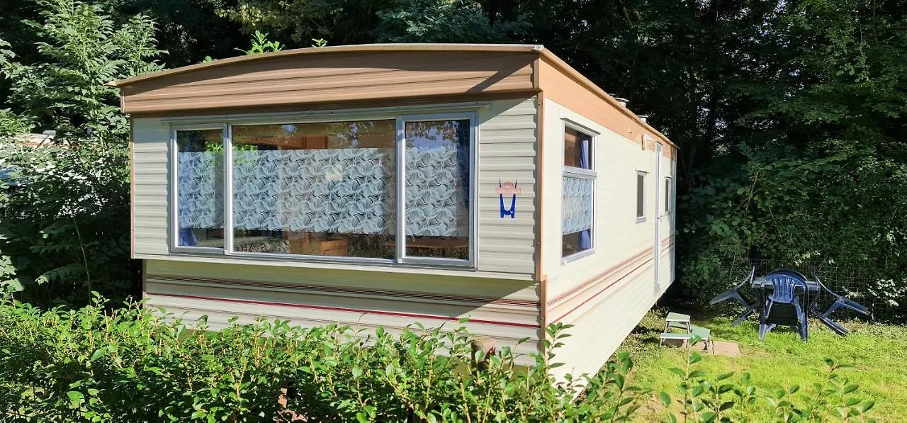 Chalet Stacaravan In De Natuur Bij Maastricht Villa Ulestraten